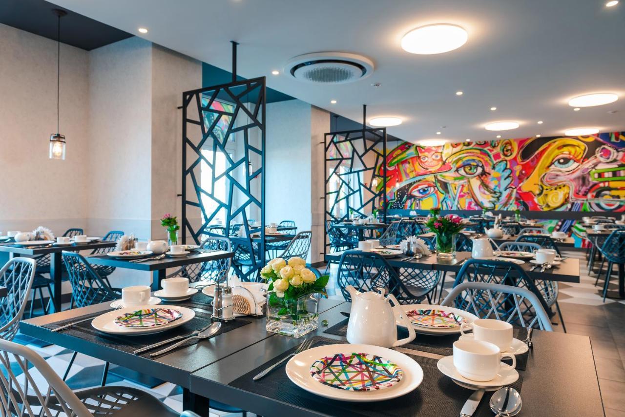 Amarant Apart Hotel By Chm Kyiv Exterior foto